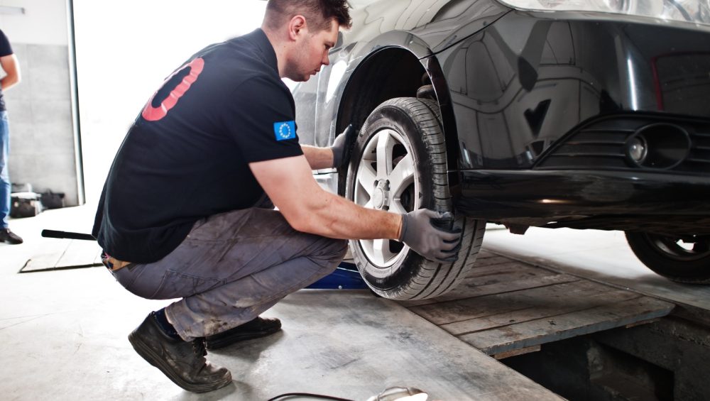 Why-Mobile-Tyre-Services-Are-Cheaper-Than-Workshops-in-Newcastle